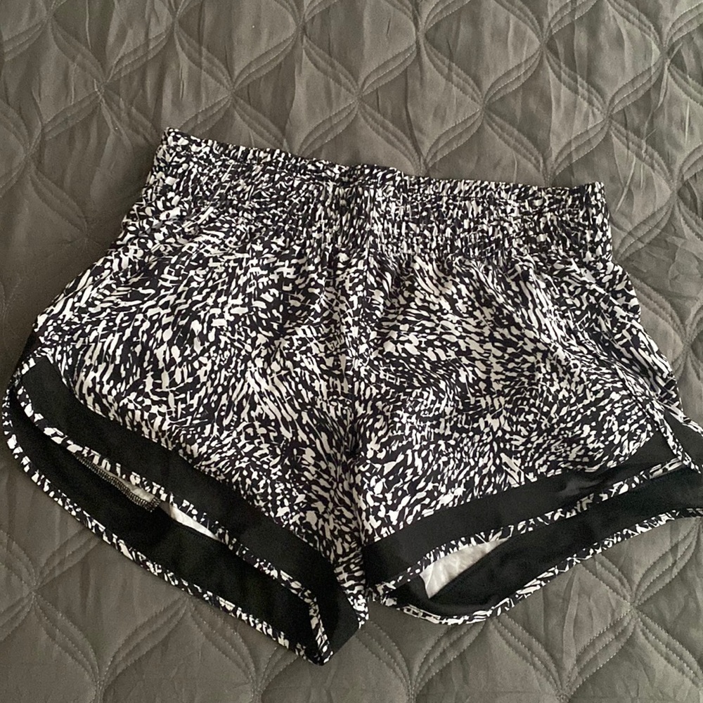 Women's - Athleta Shorts